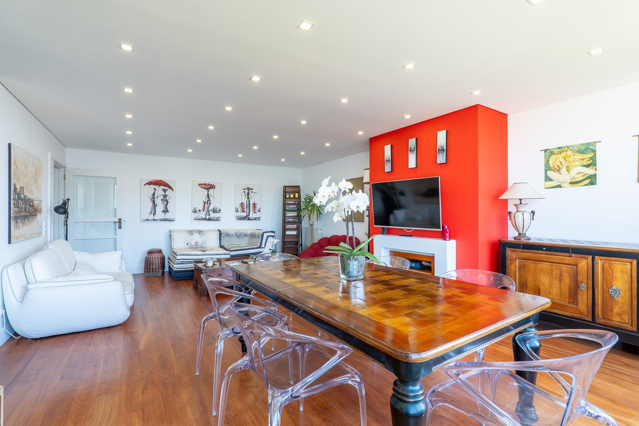 3-bedroom Sea View Duplex in Leça da Palmeira – Elegance, Space & Unmatched Location