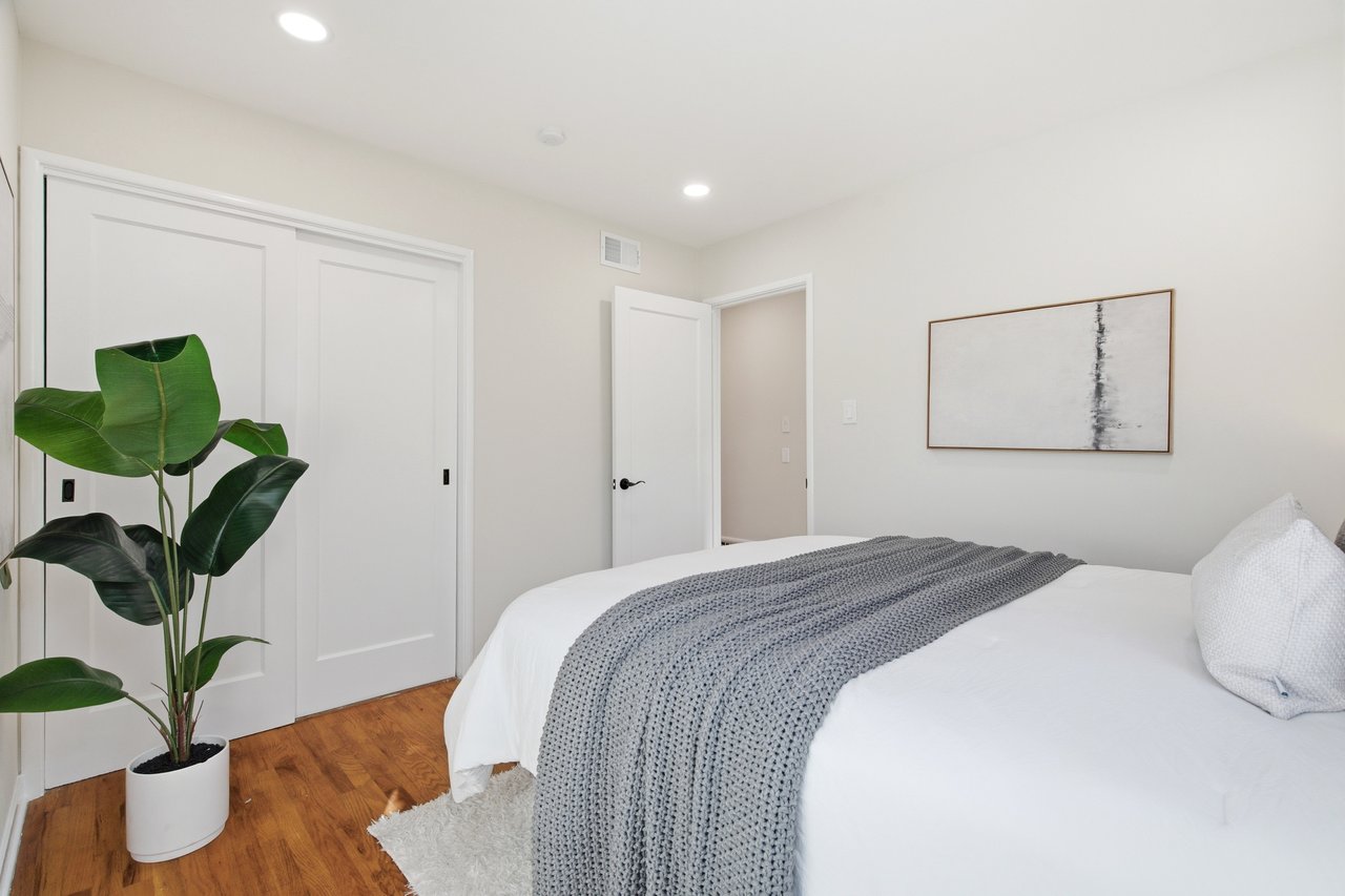 946 Los Padres Boulevard