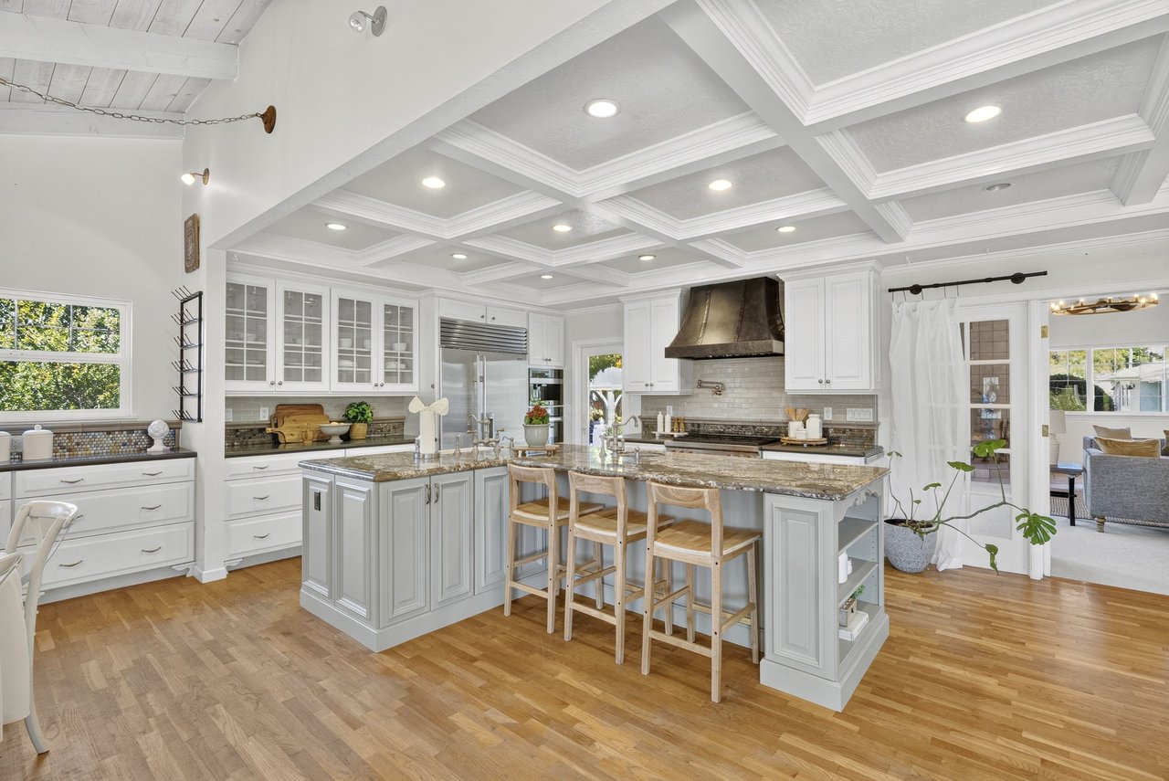 3999 Cherryvale Avenue | Soquel, California