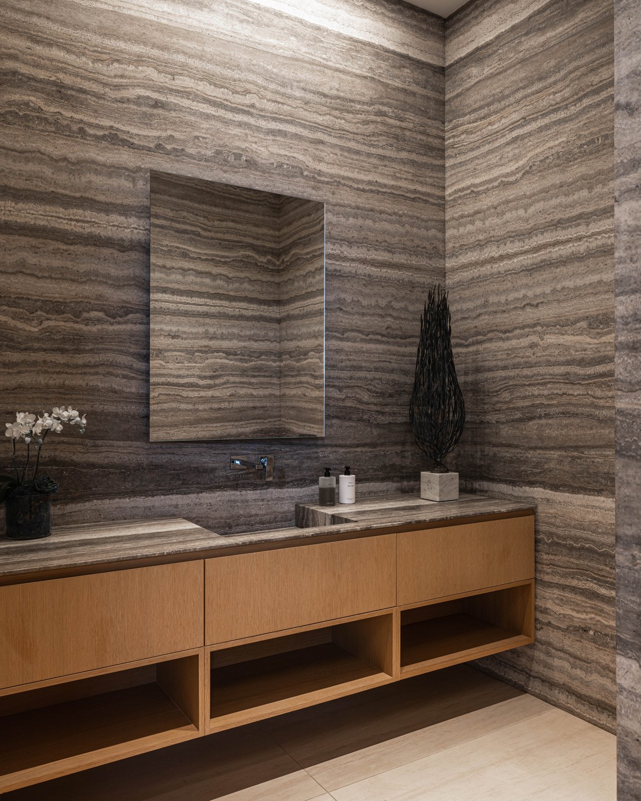 11490 Orum Rd, Los Angeles