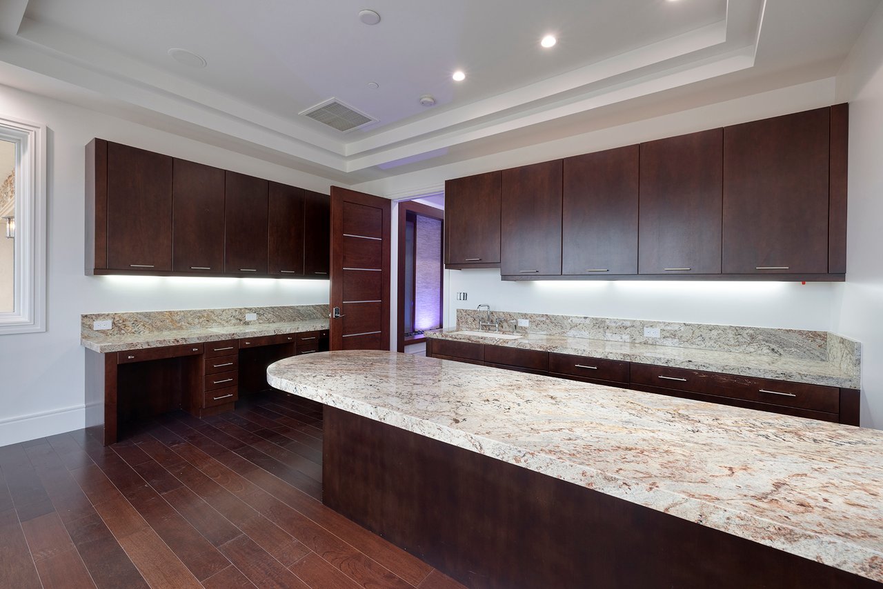 5148 Spanish Heights Dr