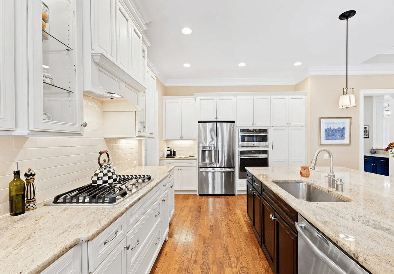 516 Nickel Creek Cir