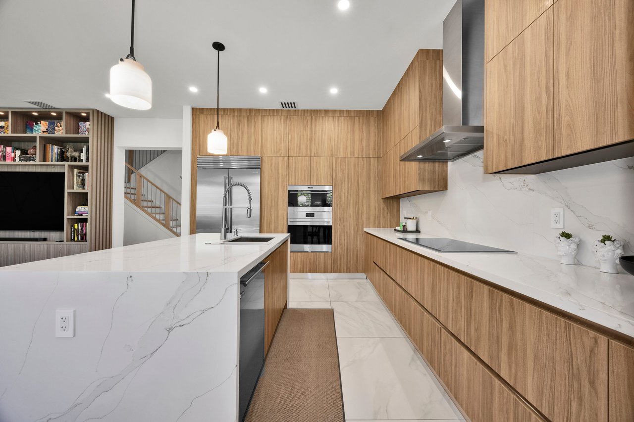 Modern Luxury Living Near Pinecrest