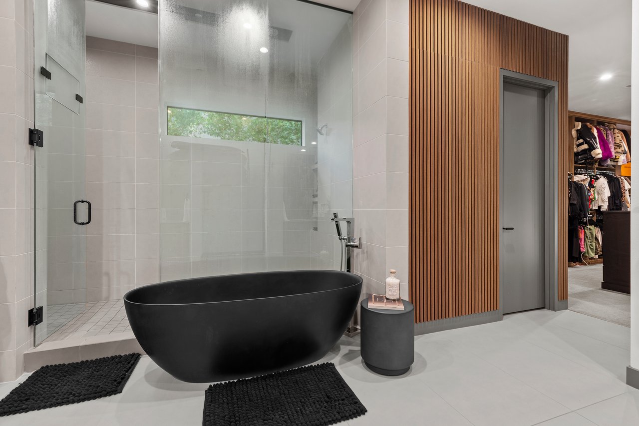 1463 Solitude Ridge Dr