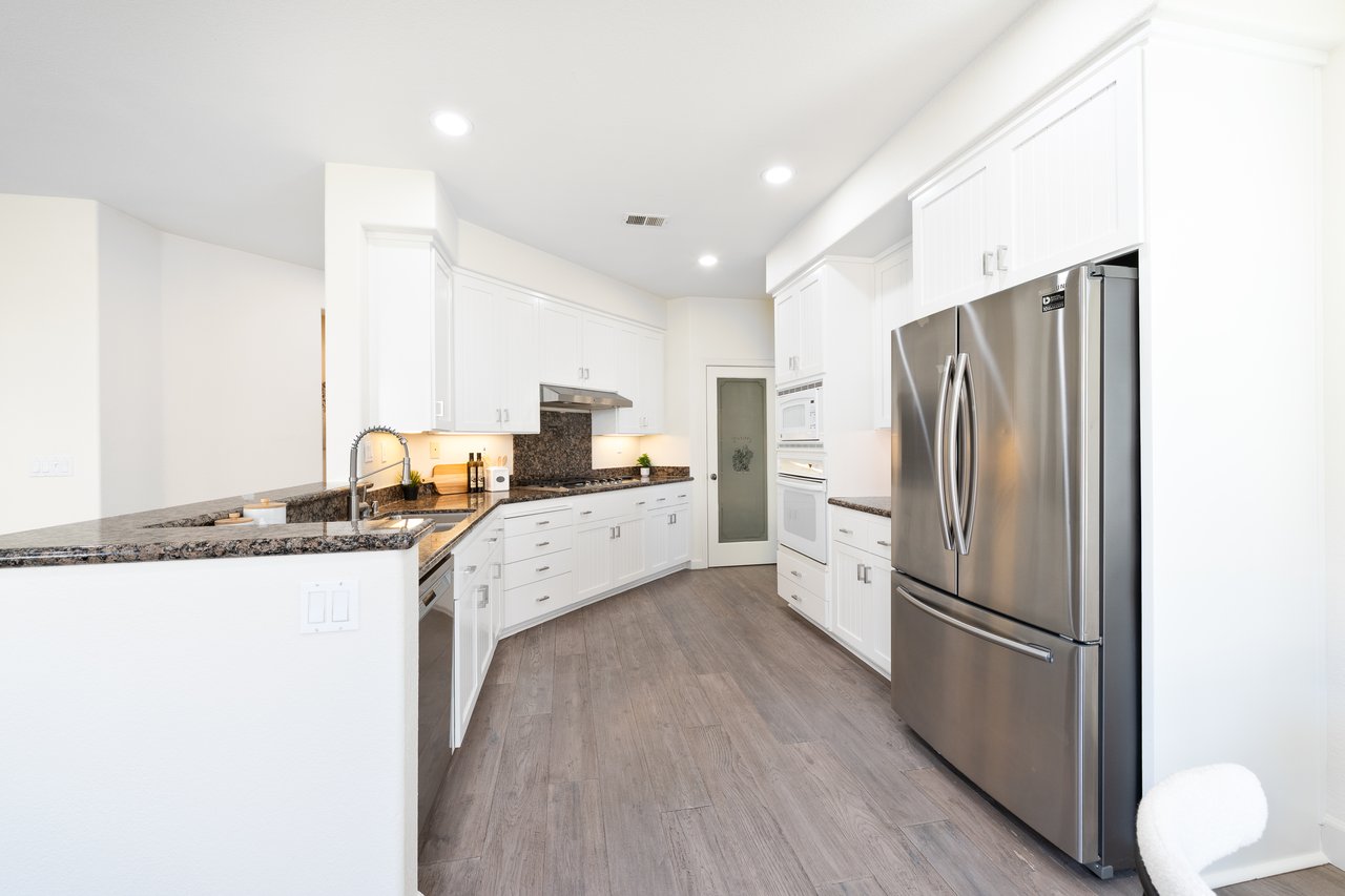 5947 Pala Mesa Dr