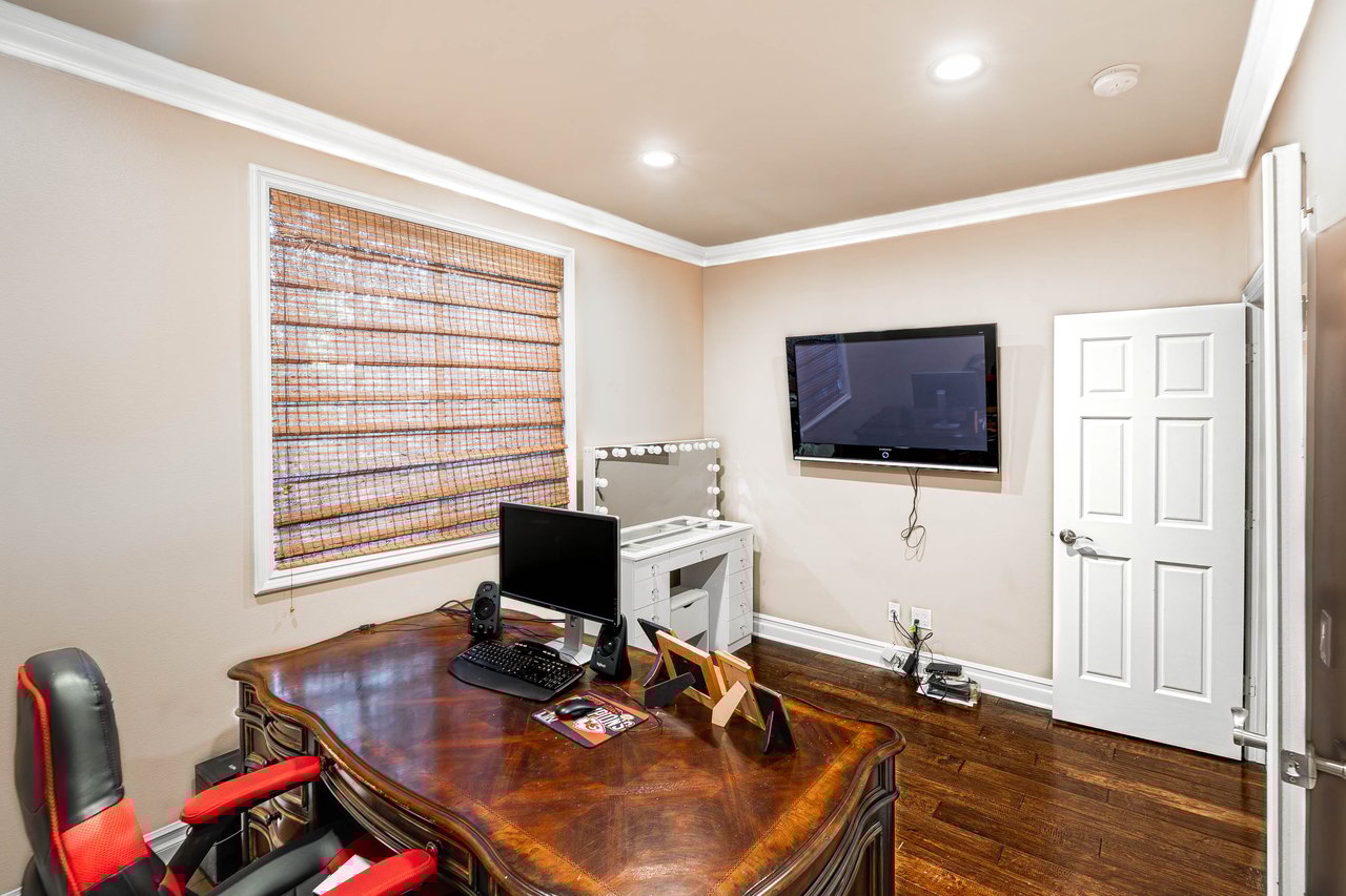 551 Rustic Hills Drive