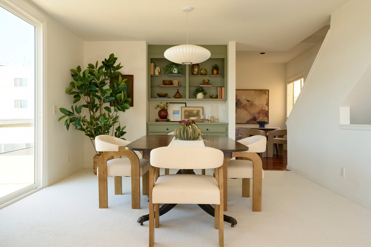 Rare Tri-Level Mar Vista Townhouse 