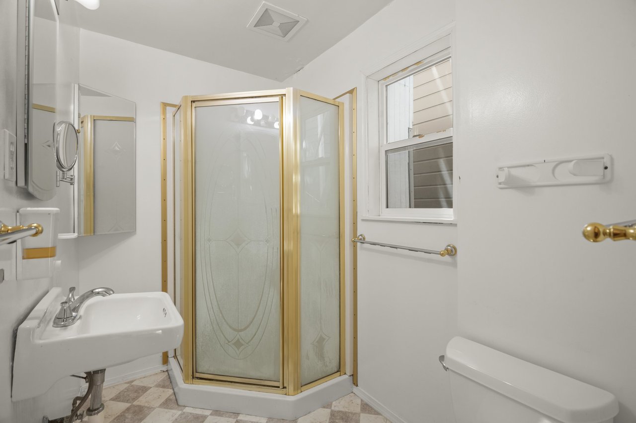5 Unit Apartment Building | Liberty Hill