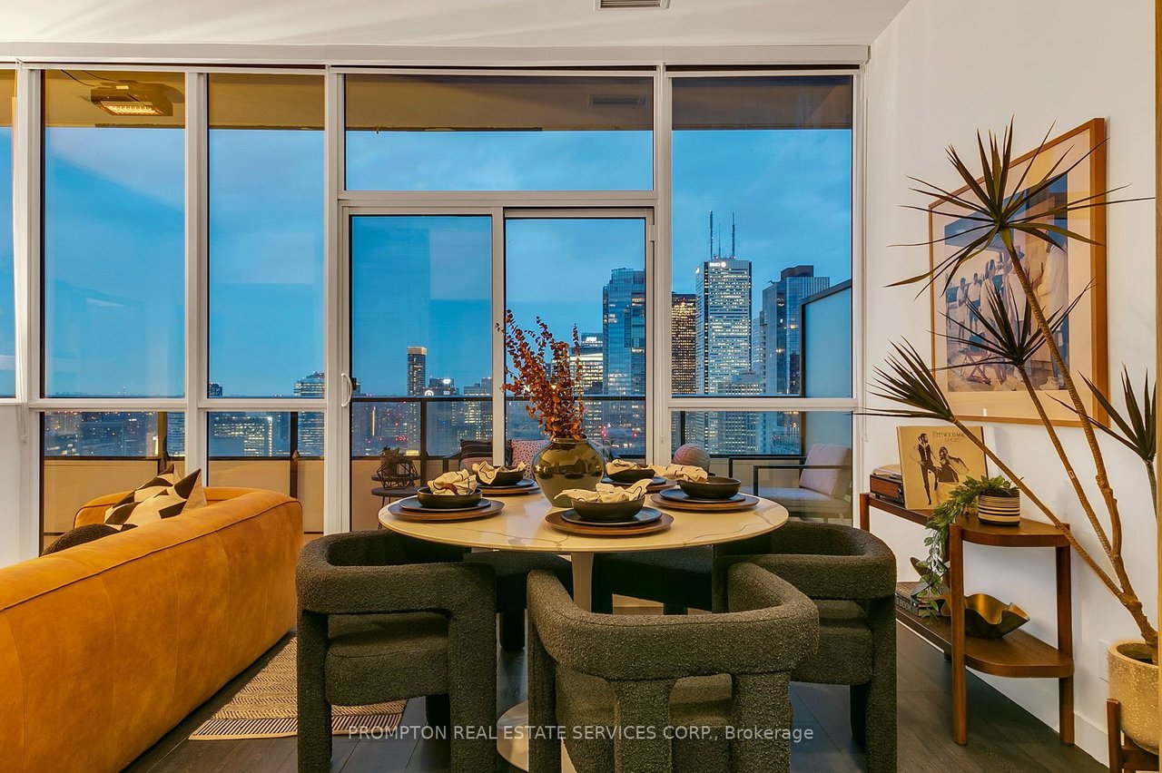 LUXURY PENTHOUSE ON WIDMER