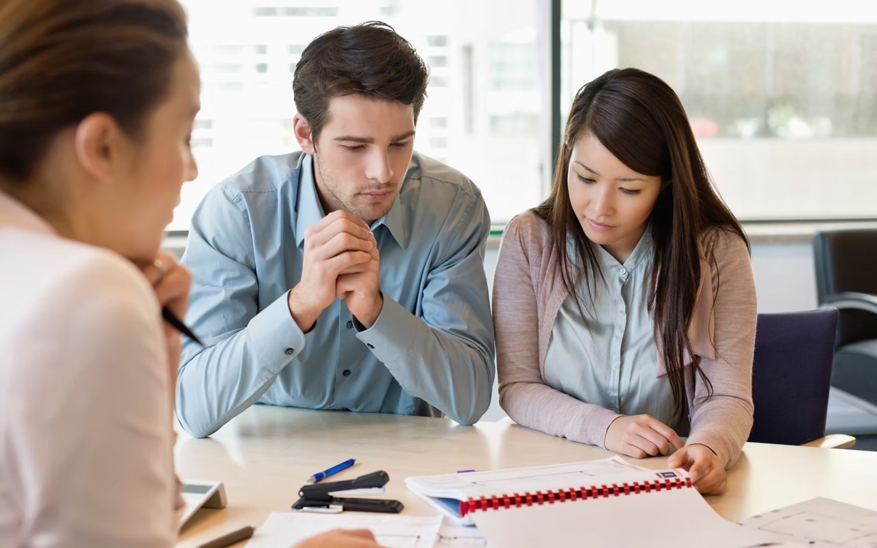 The Real Estate Glossary You Actually Need (Plain English Guide)