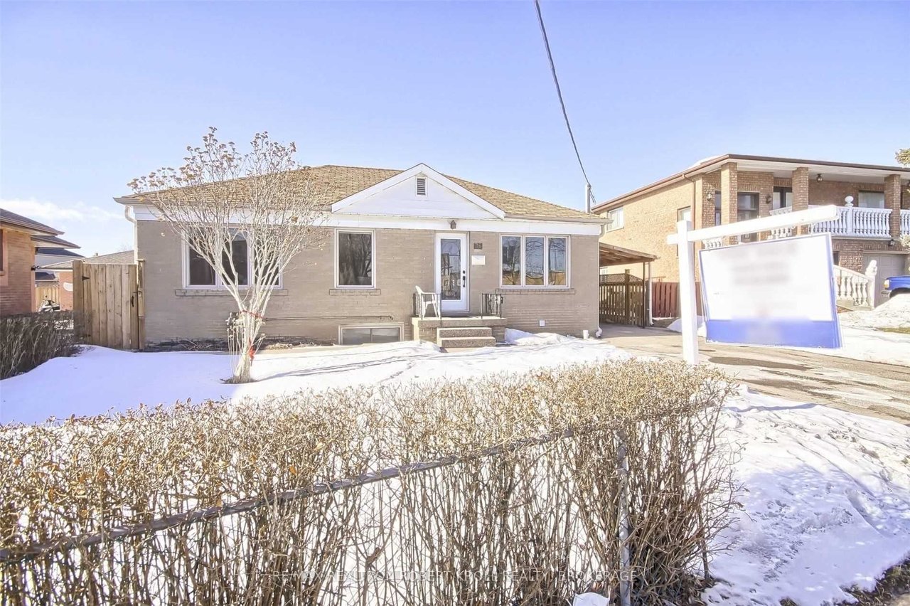 28 Flamborough Dr