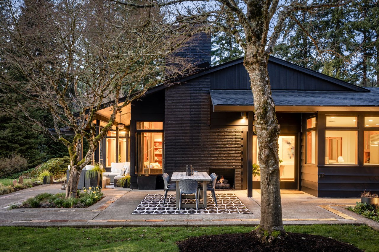 Now Available - Mid-Century Modern Oasis 