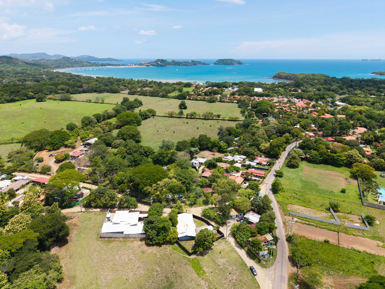 Potrero Fixer Upper | Fully Serviced 500 m² Lot