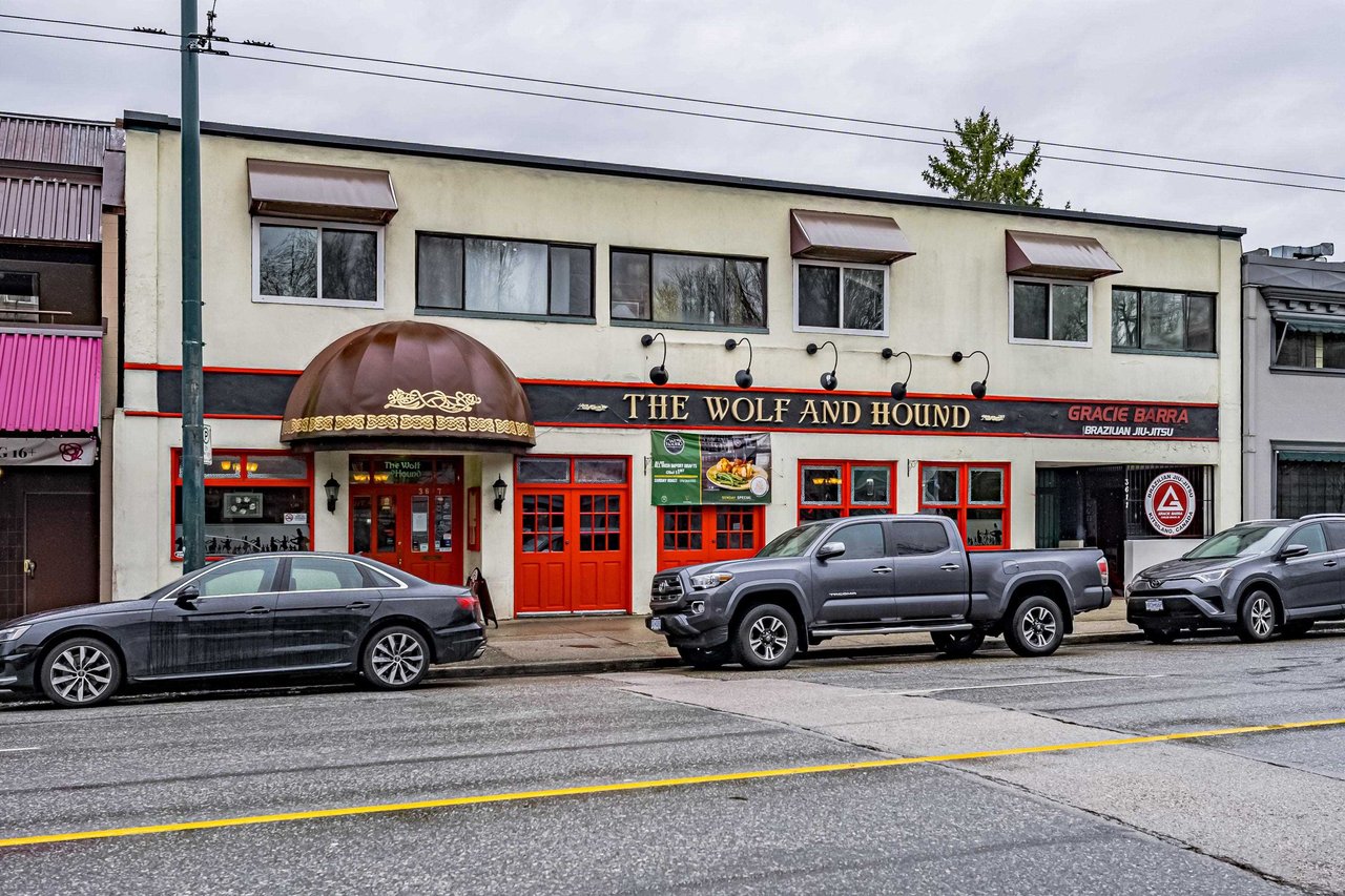 210-3638 W Broadway