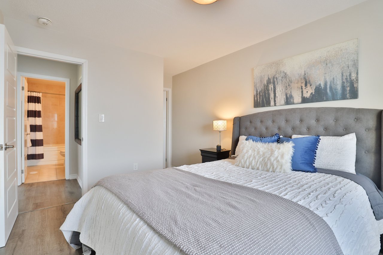 1133 Duignan Crescent, Milton