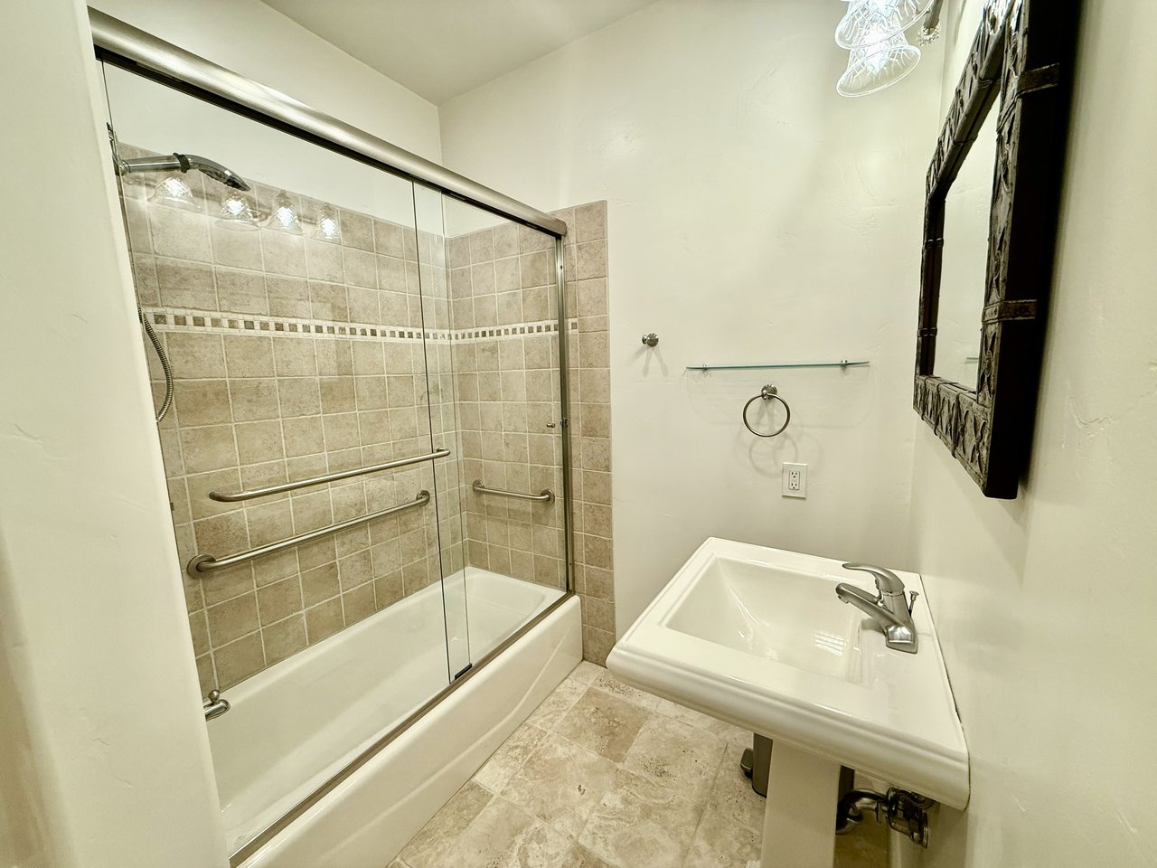 4400 Saint Andrews Rd, Oakland, CA-94605