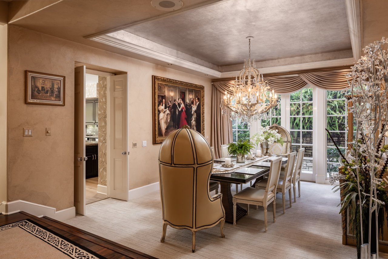 3 Weybridge Court