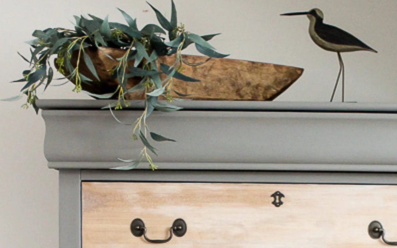 Repaint That Old Dresser with Jolie Paint