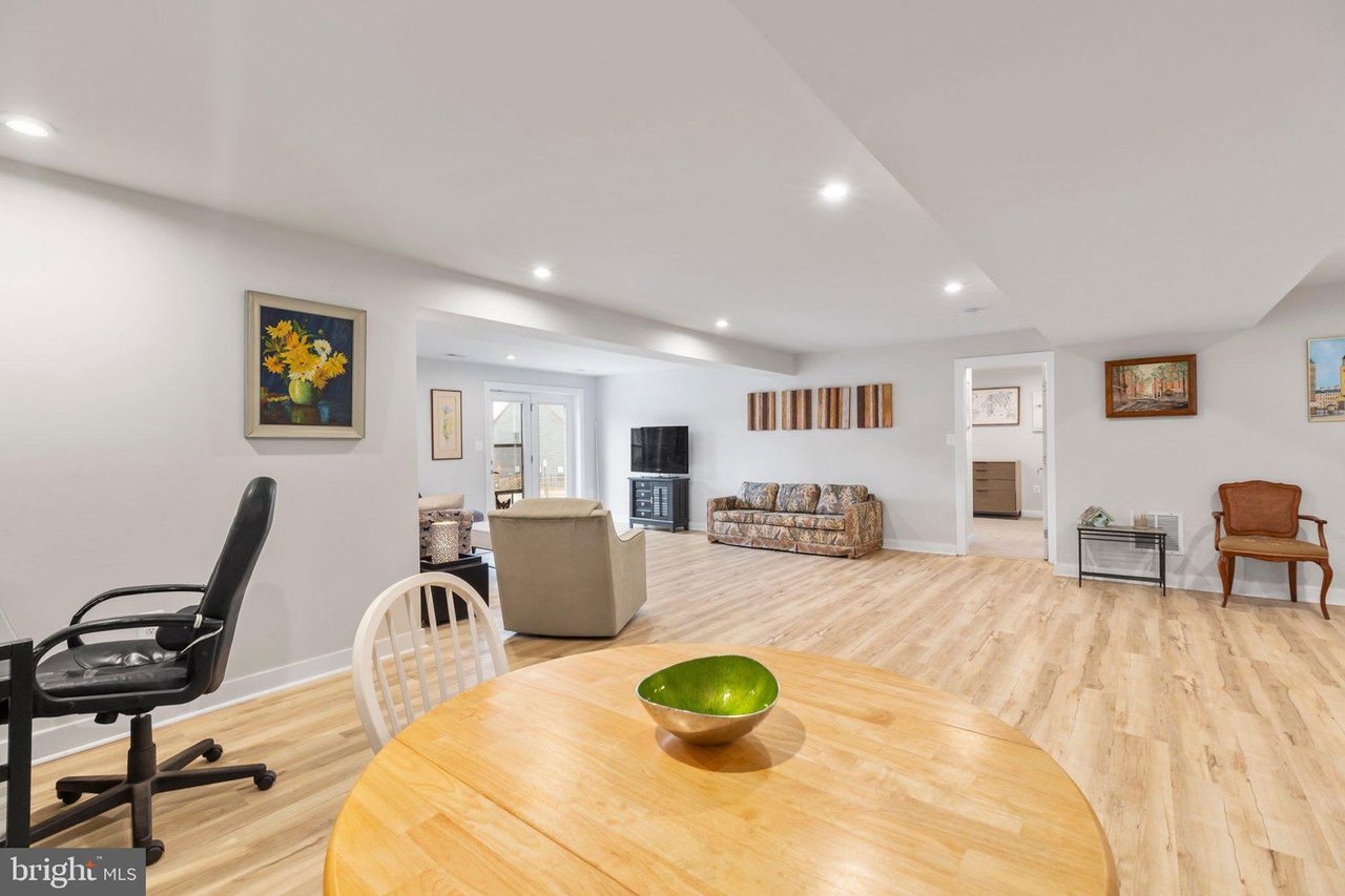 1601 Rampart Dr