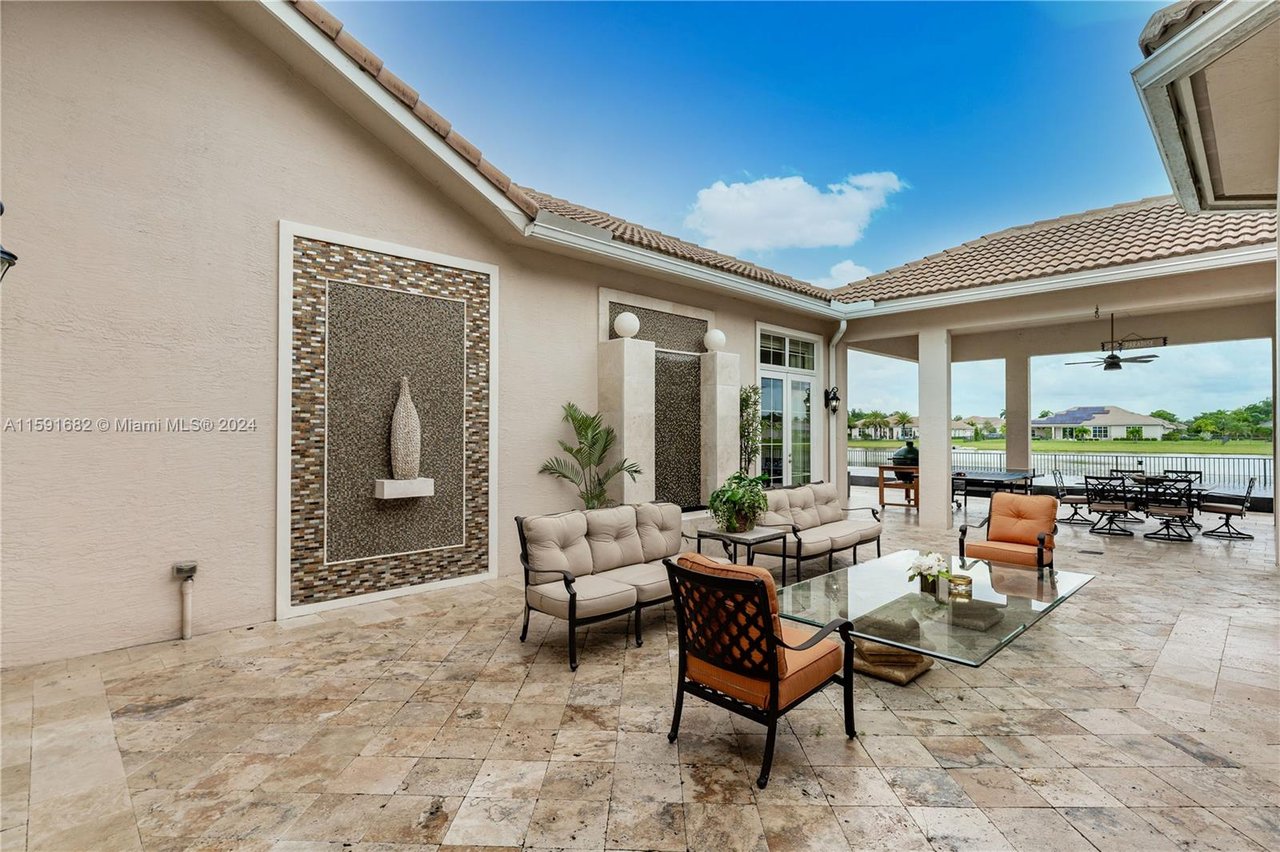 5669 S Sterling Ranch Dr