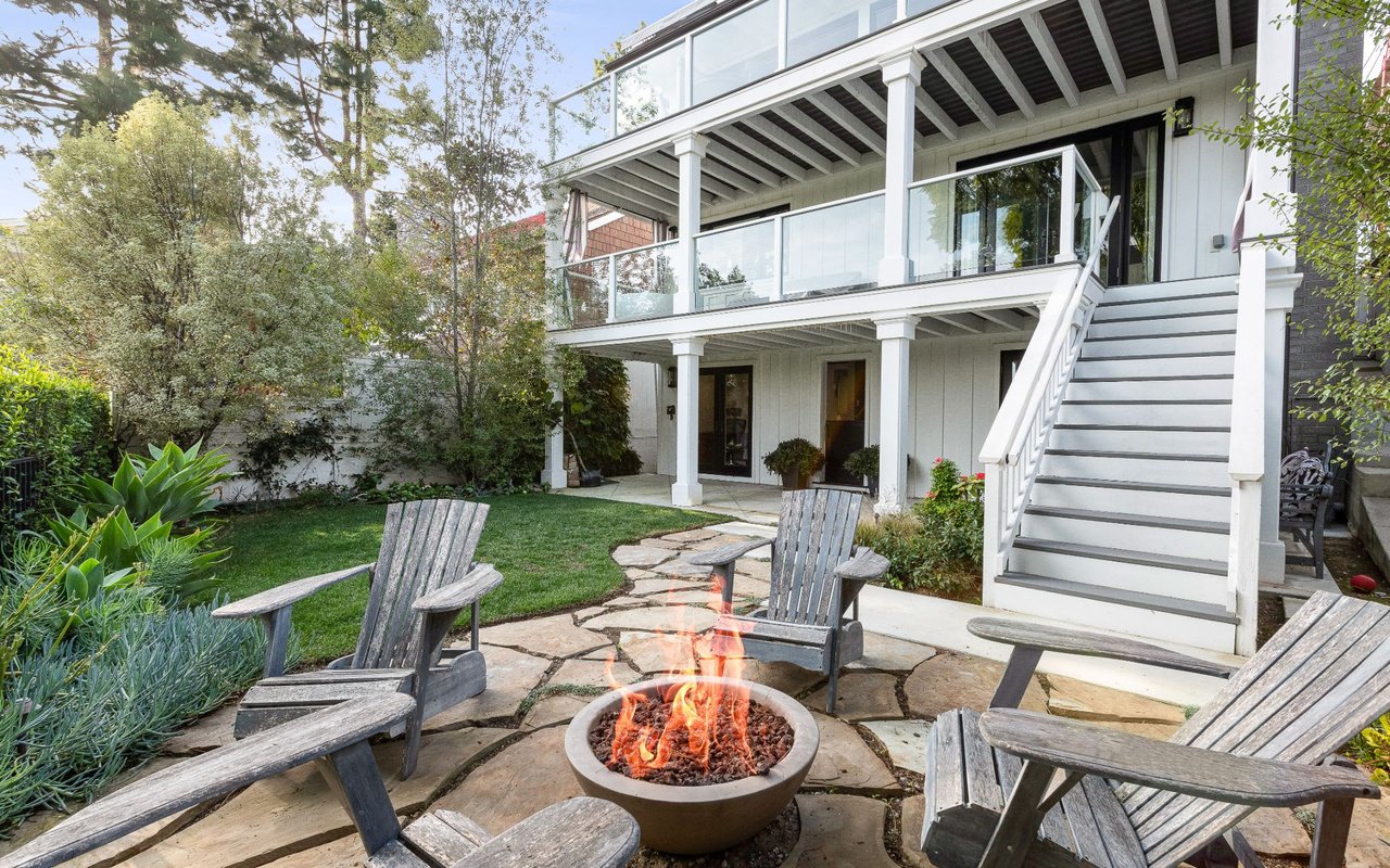 700 Poppy Ave