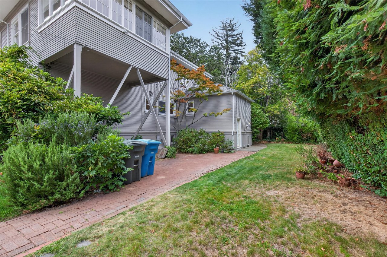 458 Turner Terrace