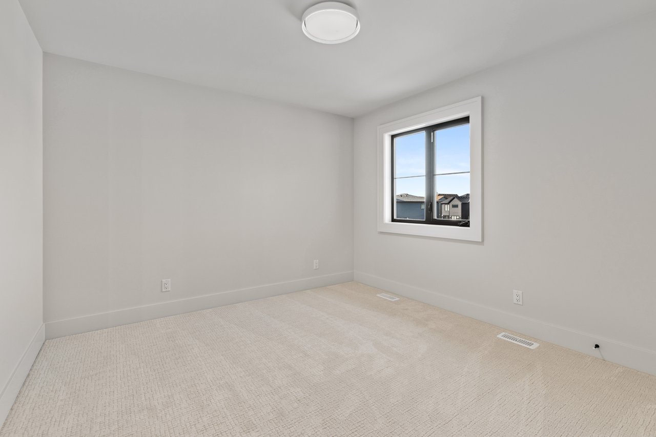 265 Rowmont Drive NW