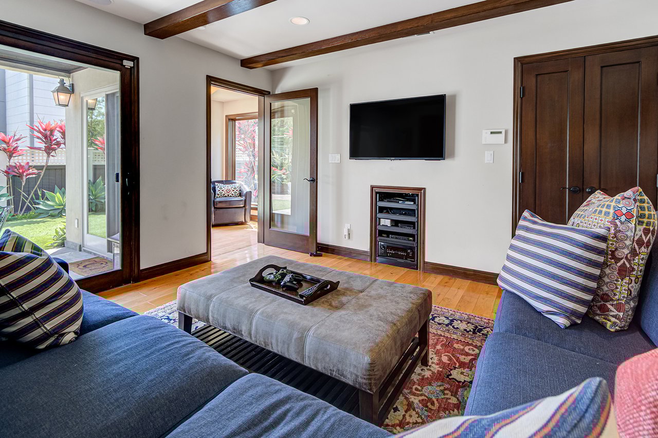 Hill Section View Home