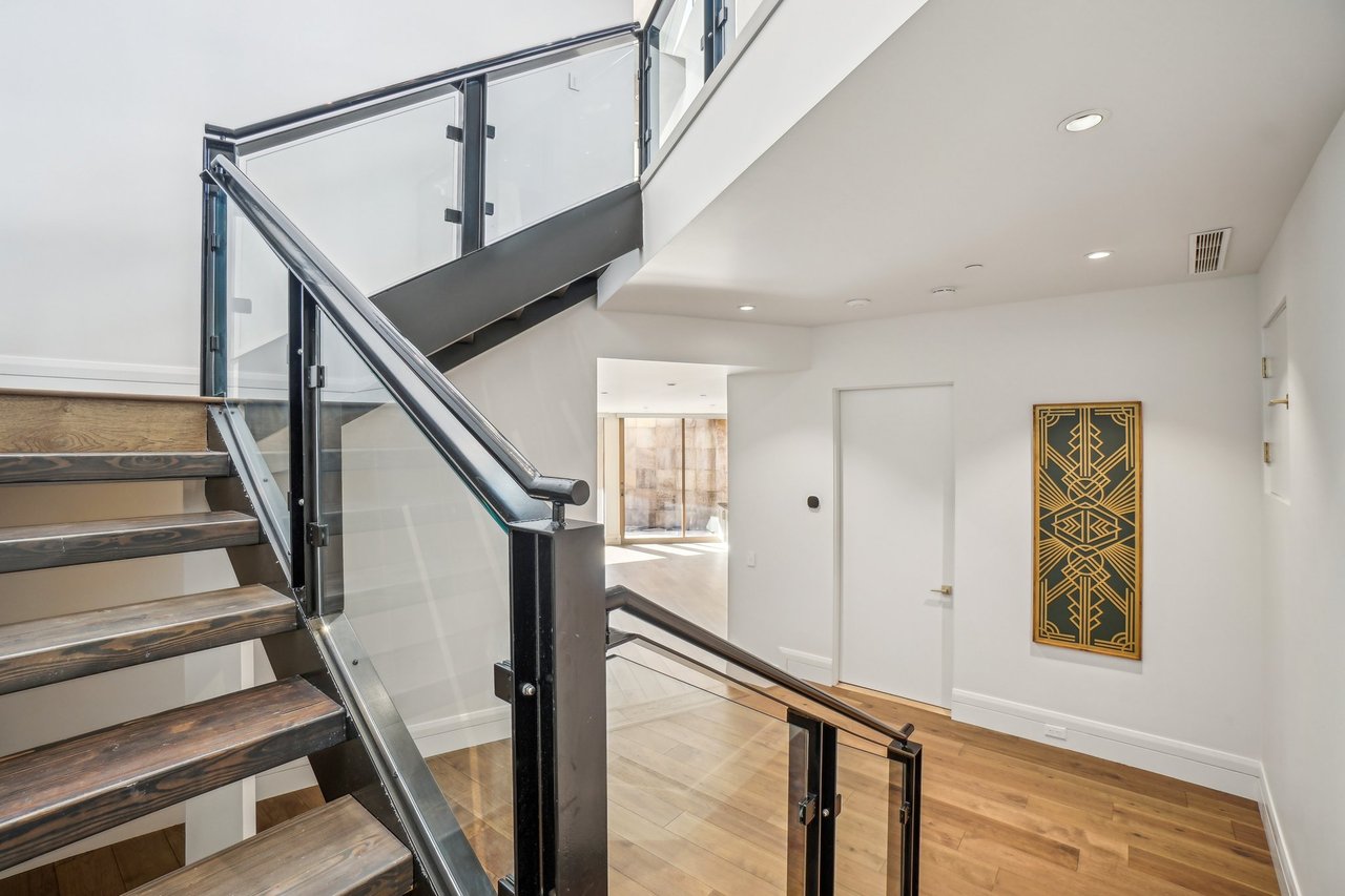 4141 E Canyon Estate Dr