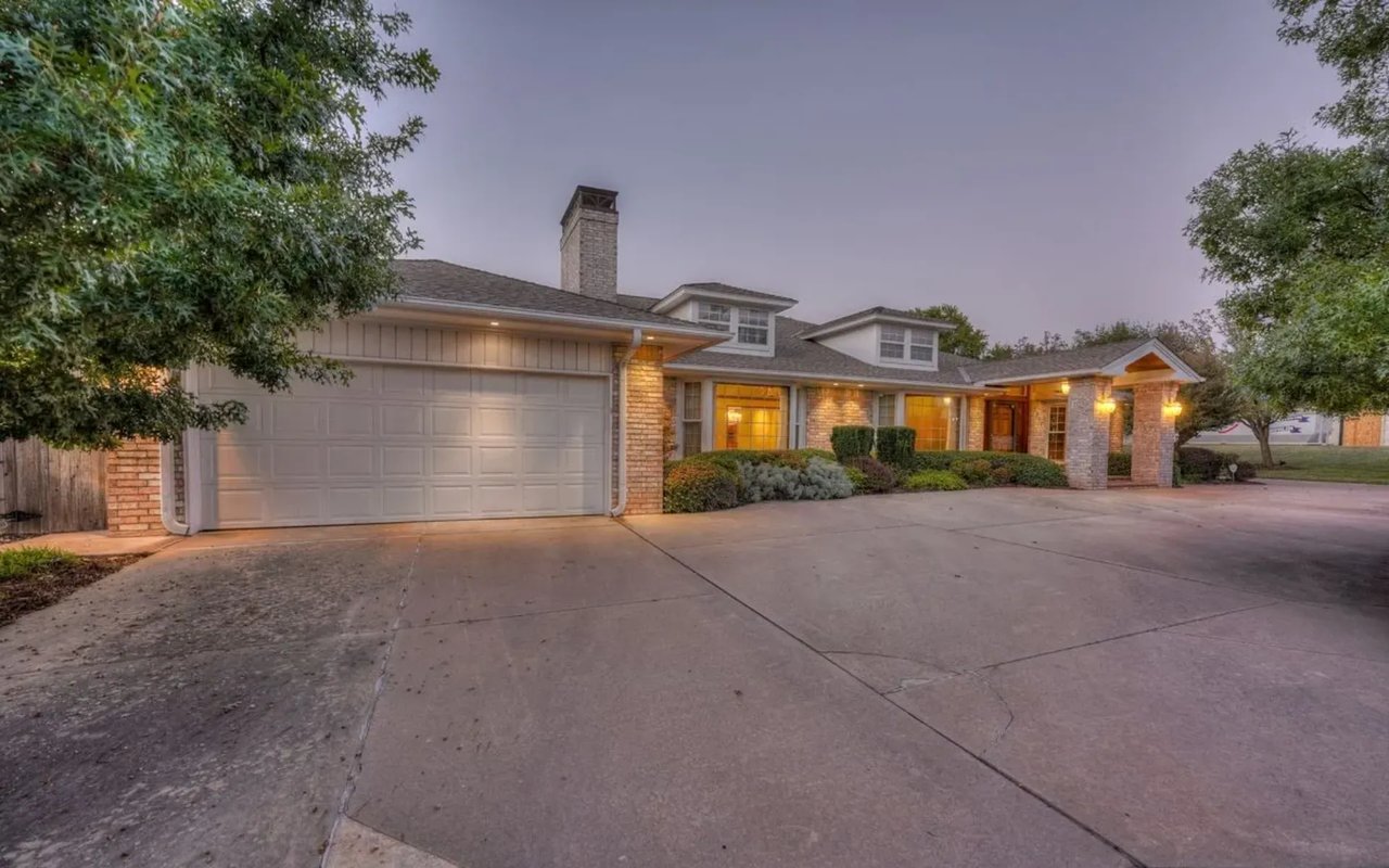 1509 Glenbrook Dr