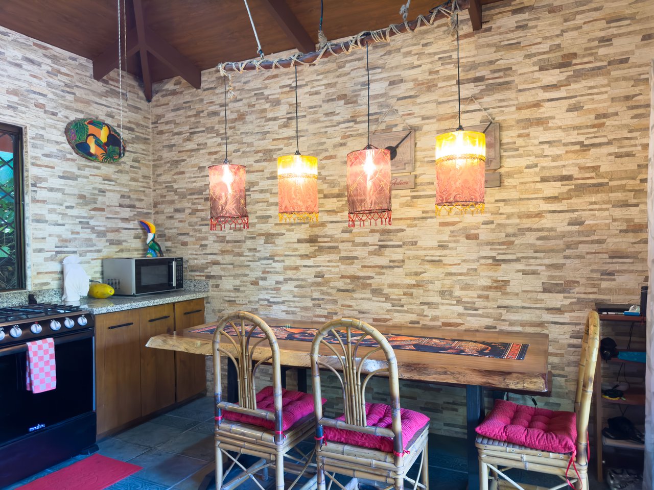 Flutterby Condo – Manuel Antonio’s Exclusive Rainforest Haven