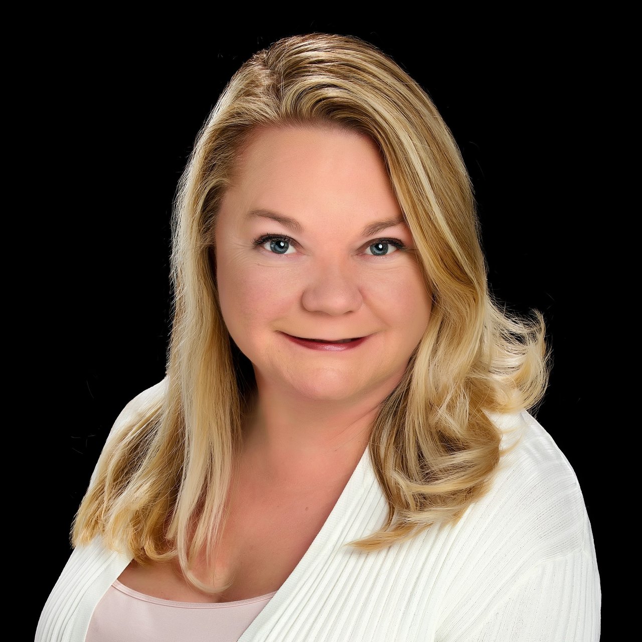 Debra Brady Springfield, MO Real Estate Agent Headshot