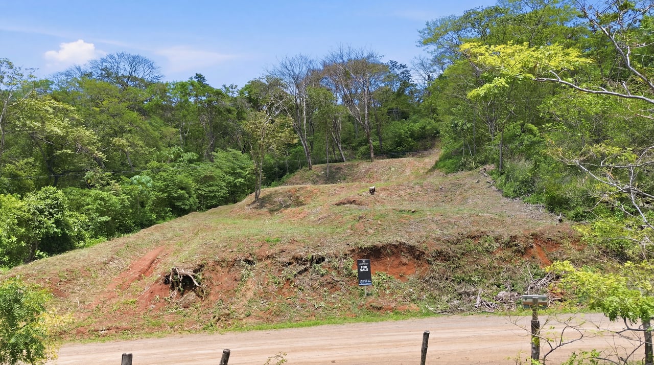 Prime Valley View Homesite | 1,910 m² Build-Ready Lot Near Tamarindo
