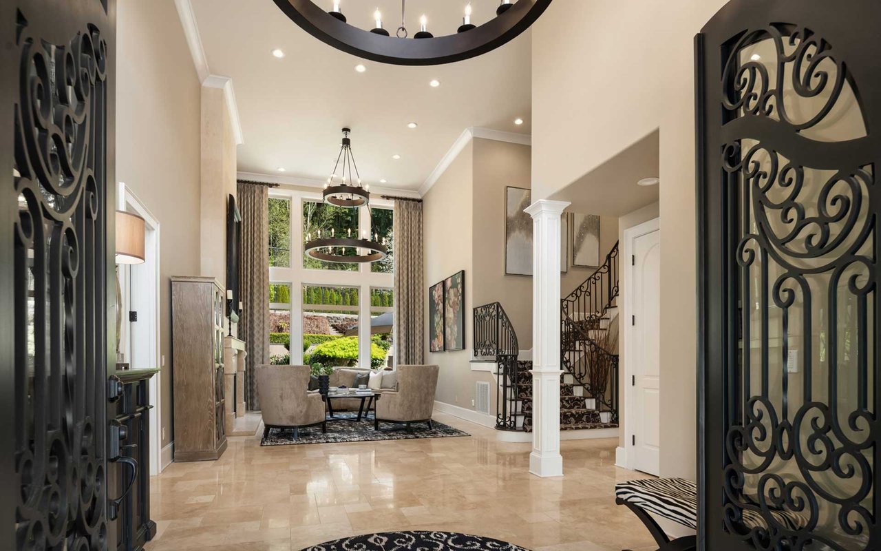 Private, Tranquil Resort-Style Living in Redmond’s Starwood Neighborhood