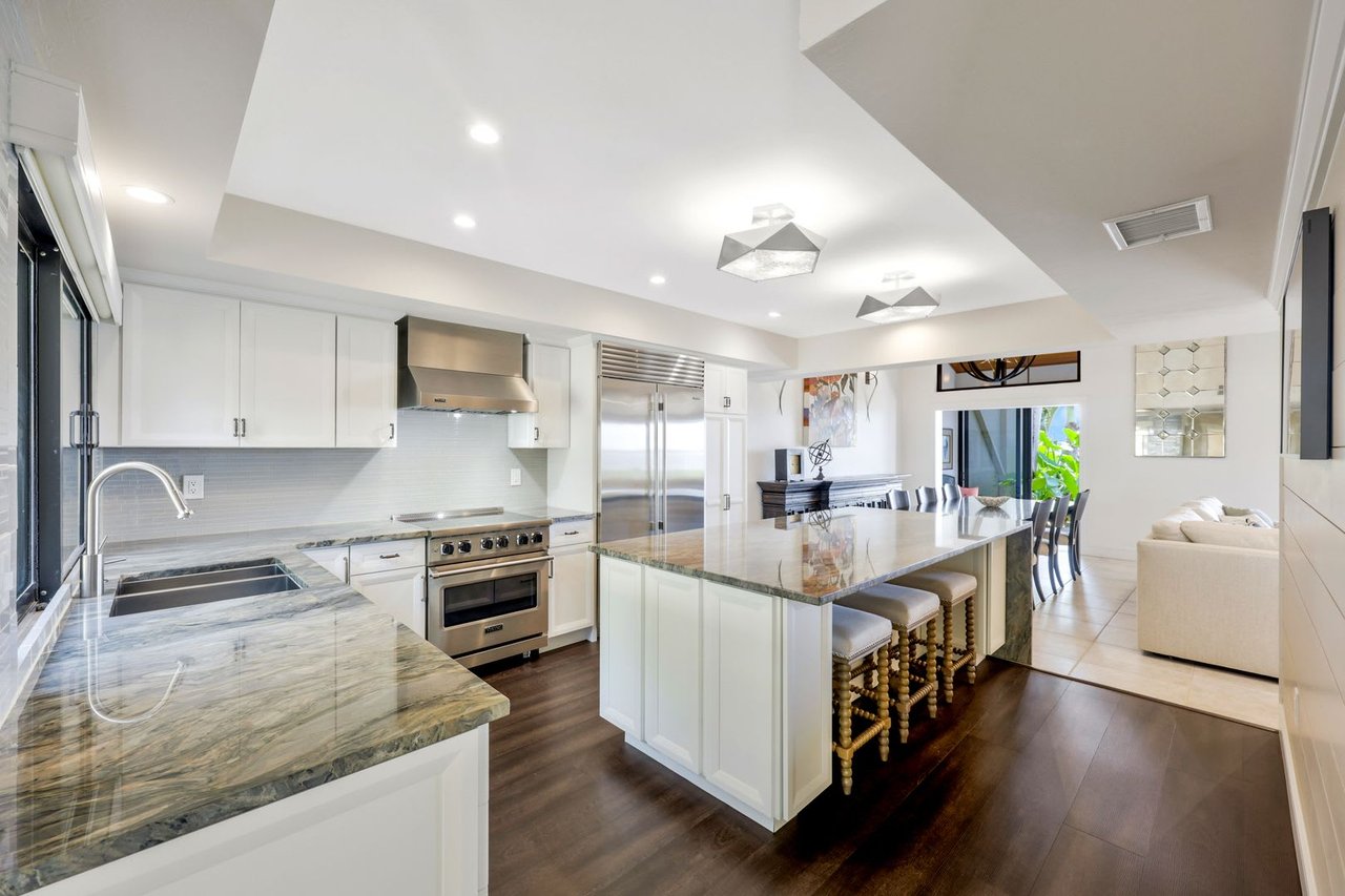 5018 Harbortown Lane