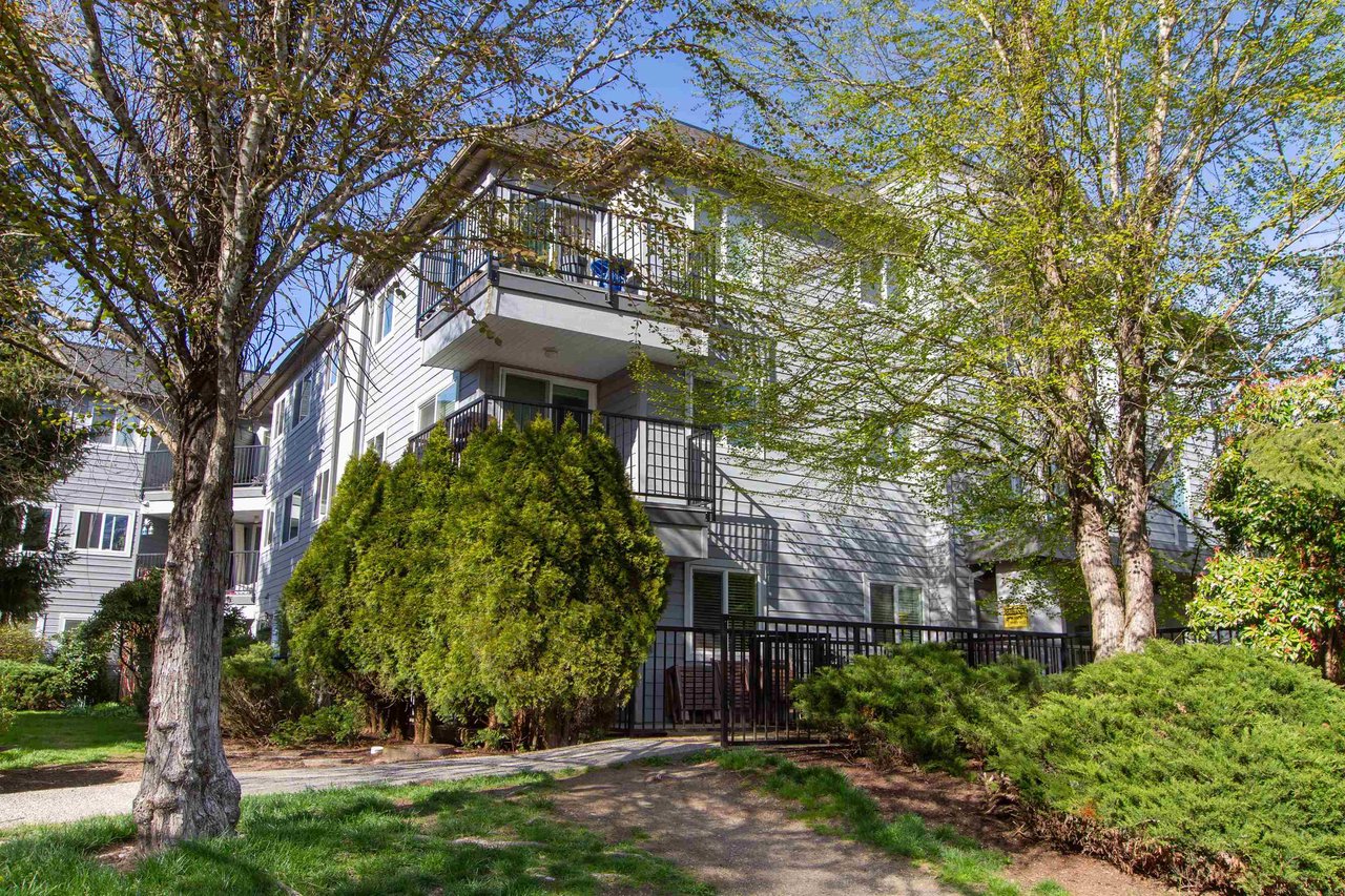 E304-40180 Willow Cres
