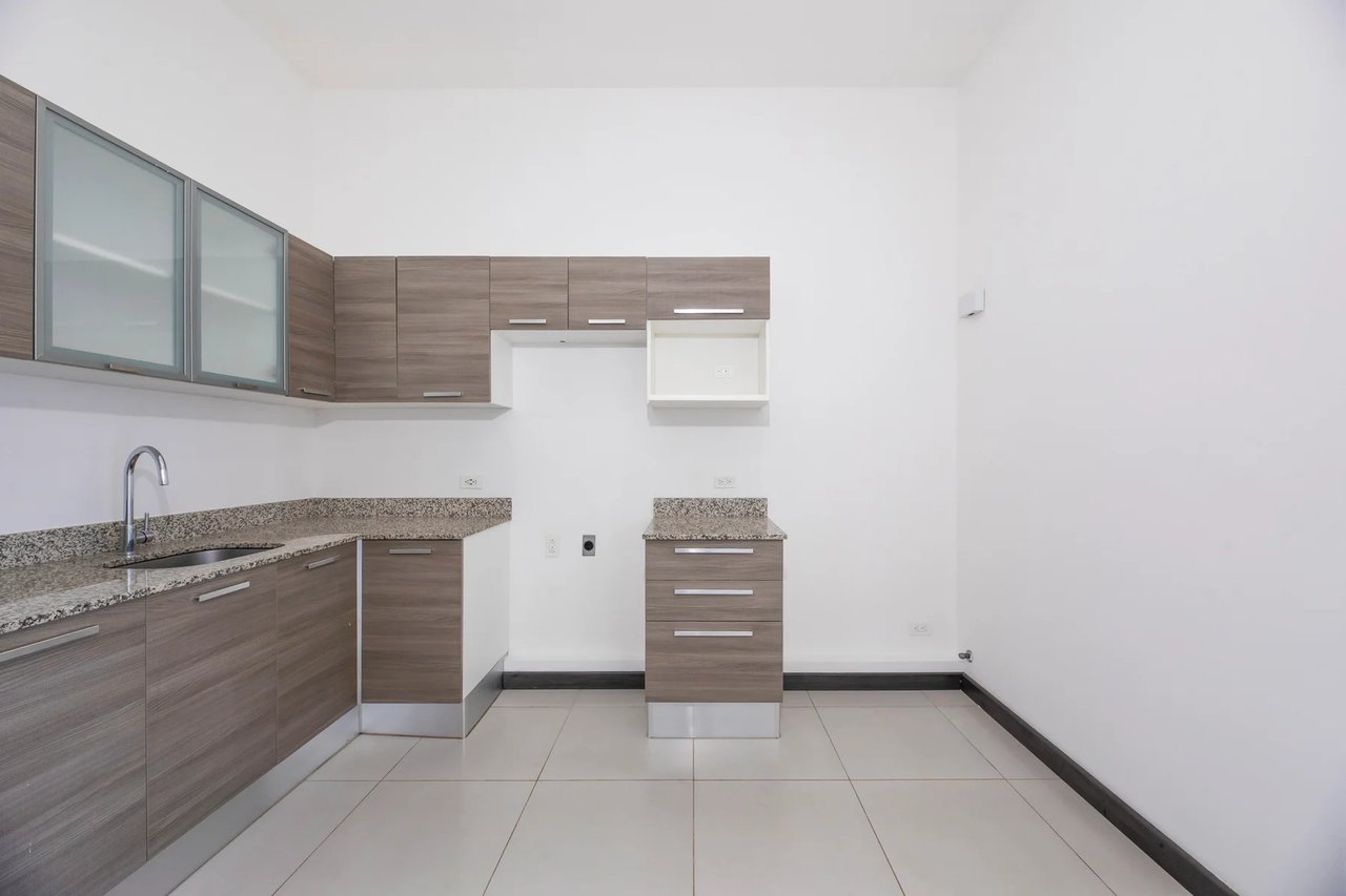 Sportiva Skyhomes Urban Condo, Heredia