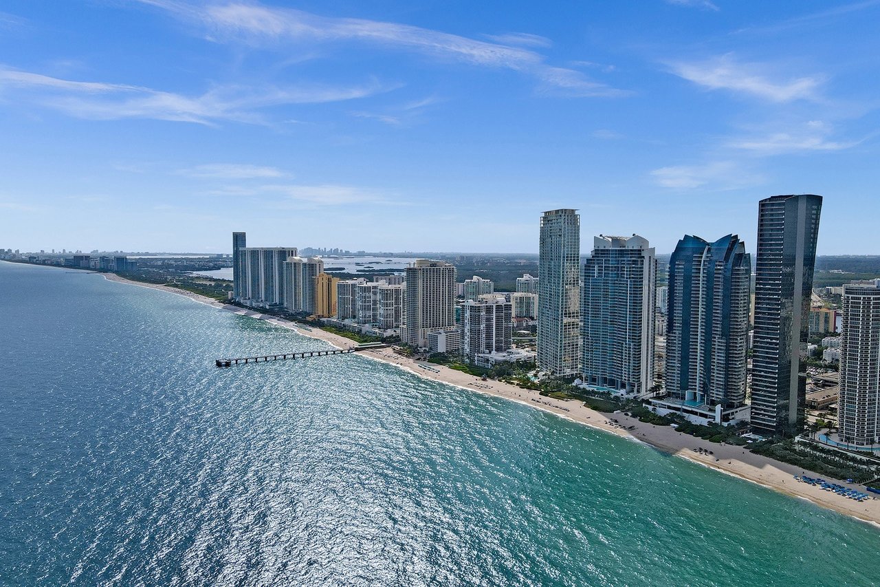 Jade Beach Sunny Isles: Premier Oceanfront Residences in South Florida