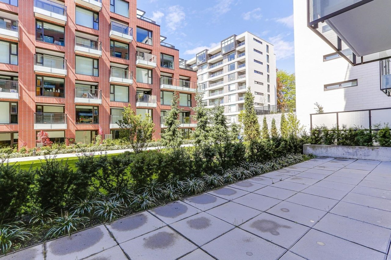 703-1561 W 57th Ave