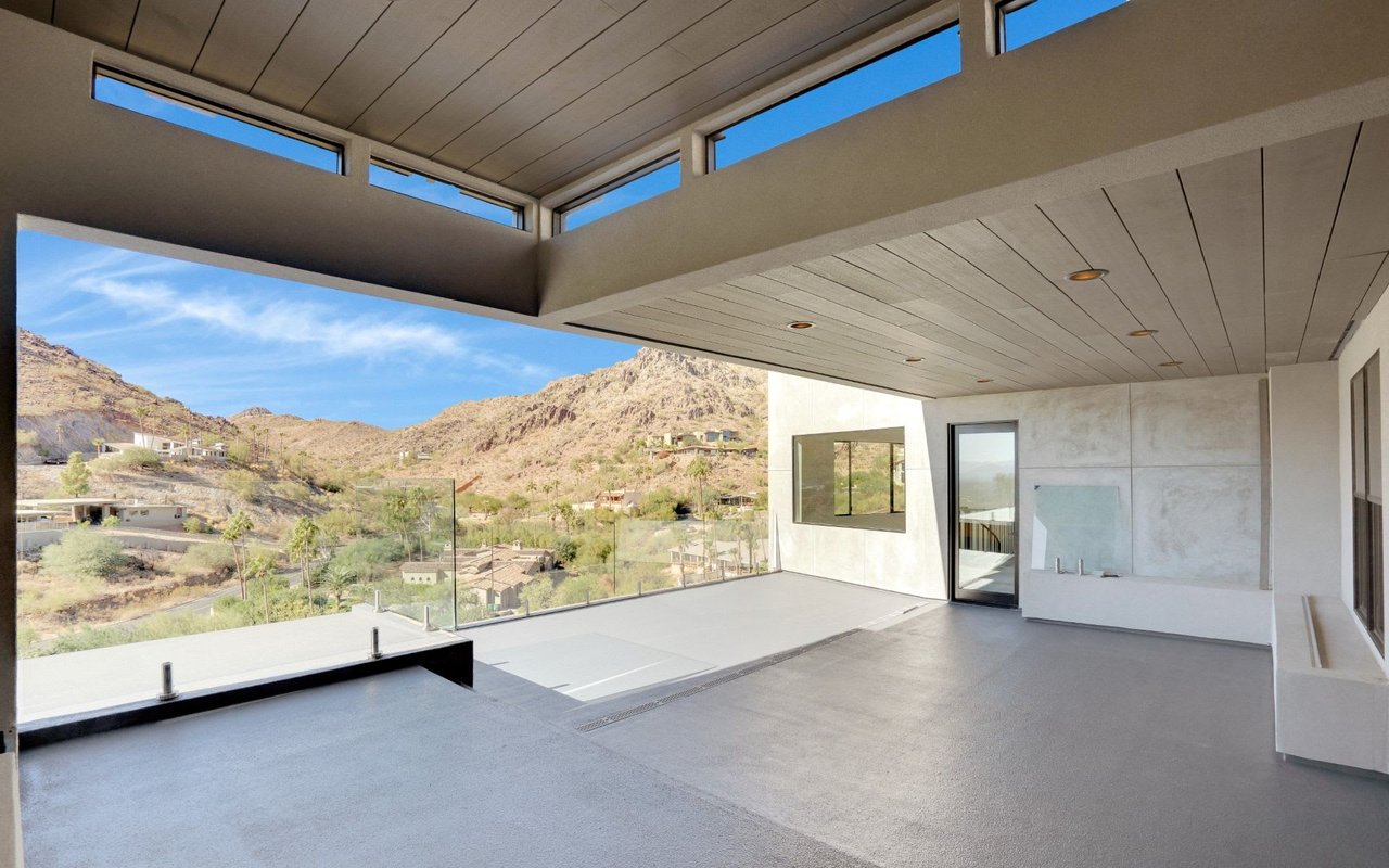 7043 N Longlook Road, Paradise Valley, AZ