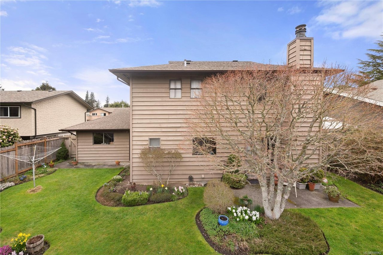 1671 Brousson Dr