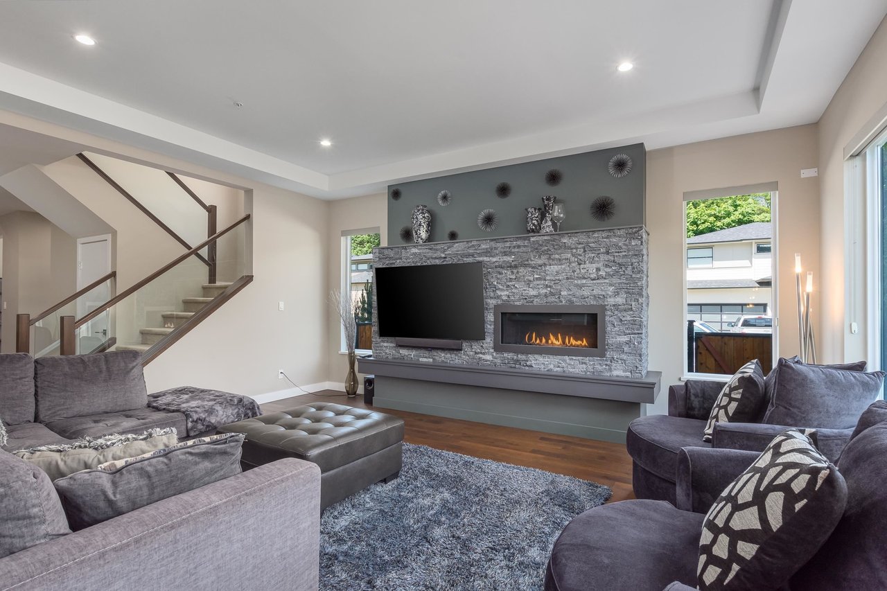 39279 Mockingbird Cres