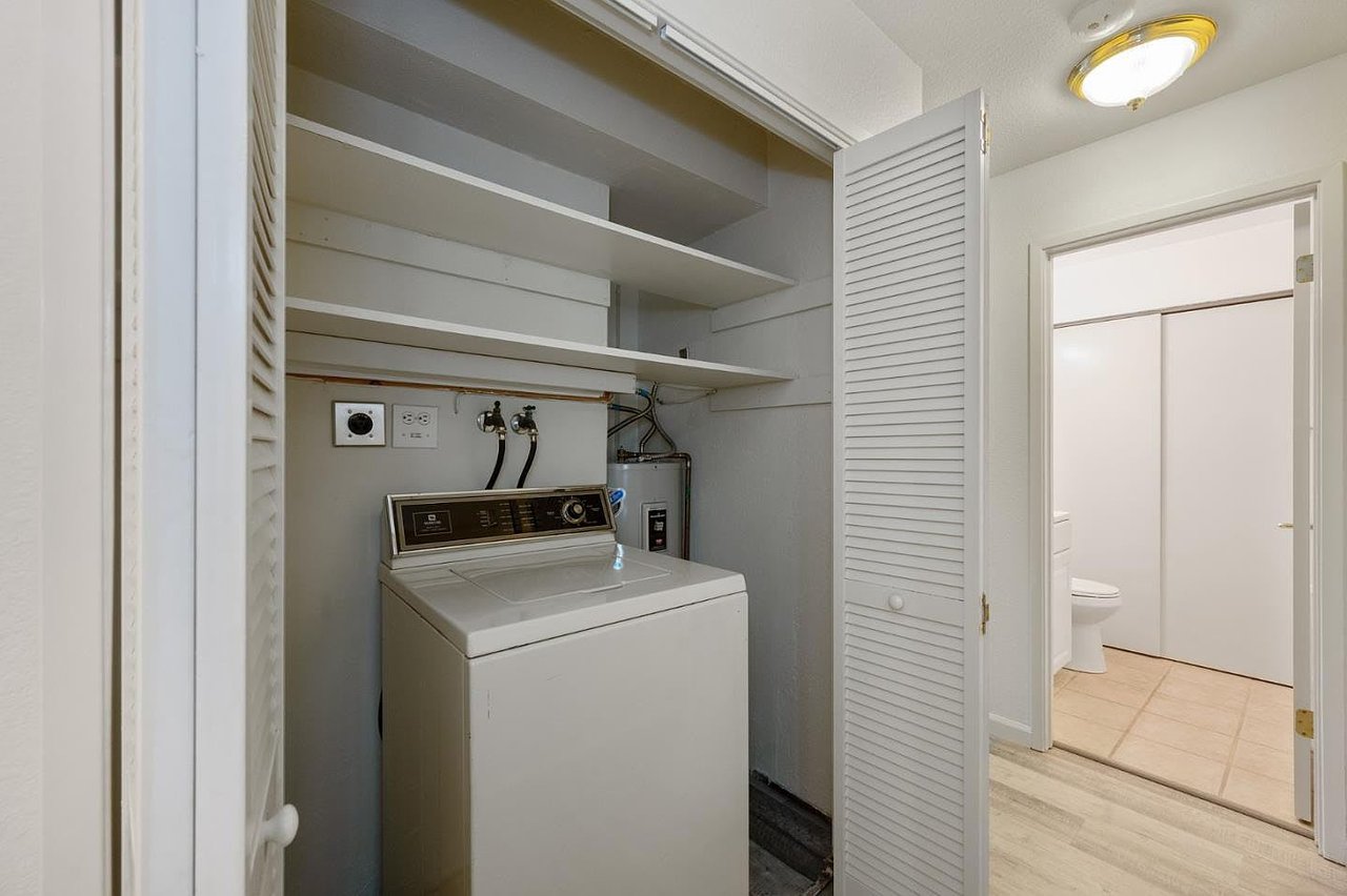 515 Ramona Ct APT 11