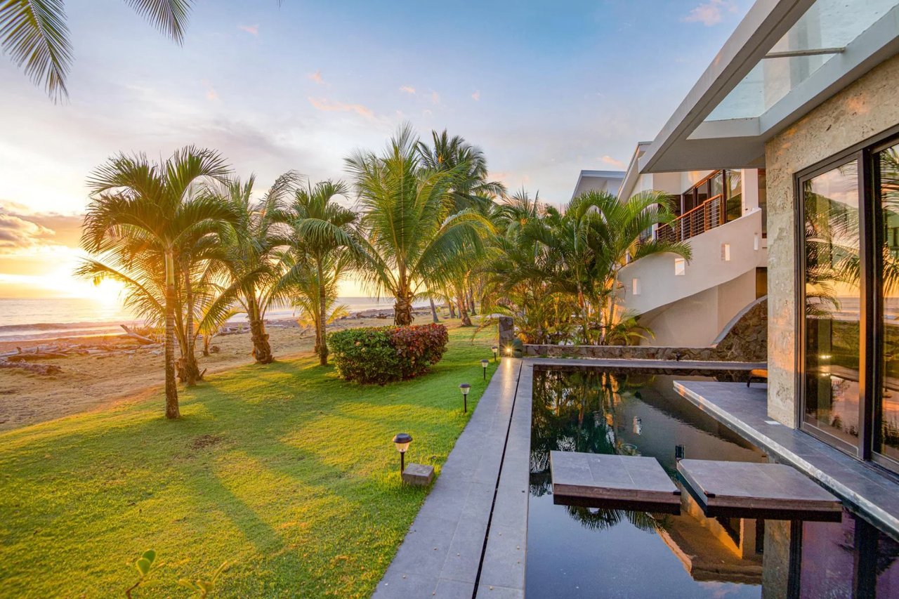 Titled Beachfront Luxury Estate, Jaco, Puntarenas