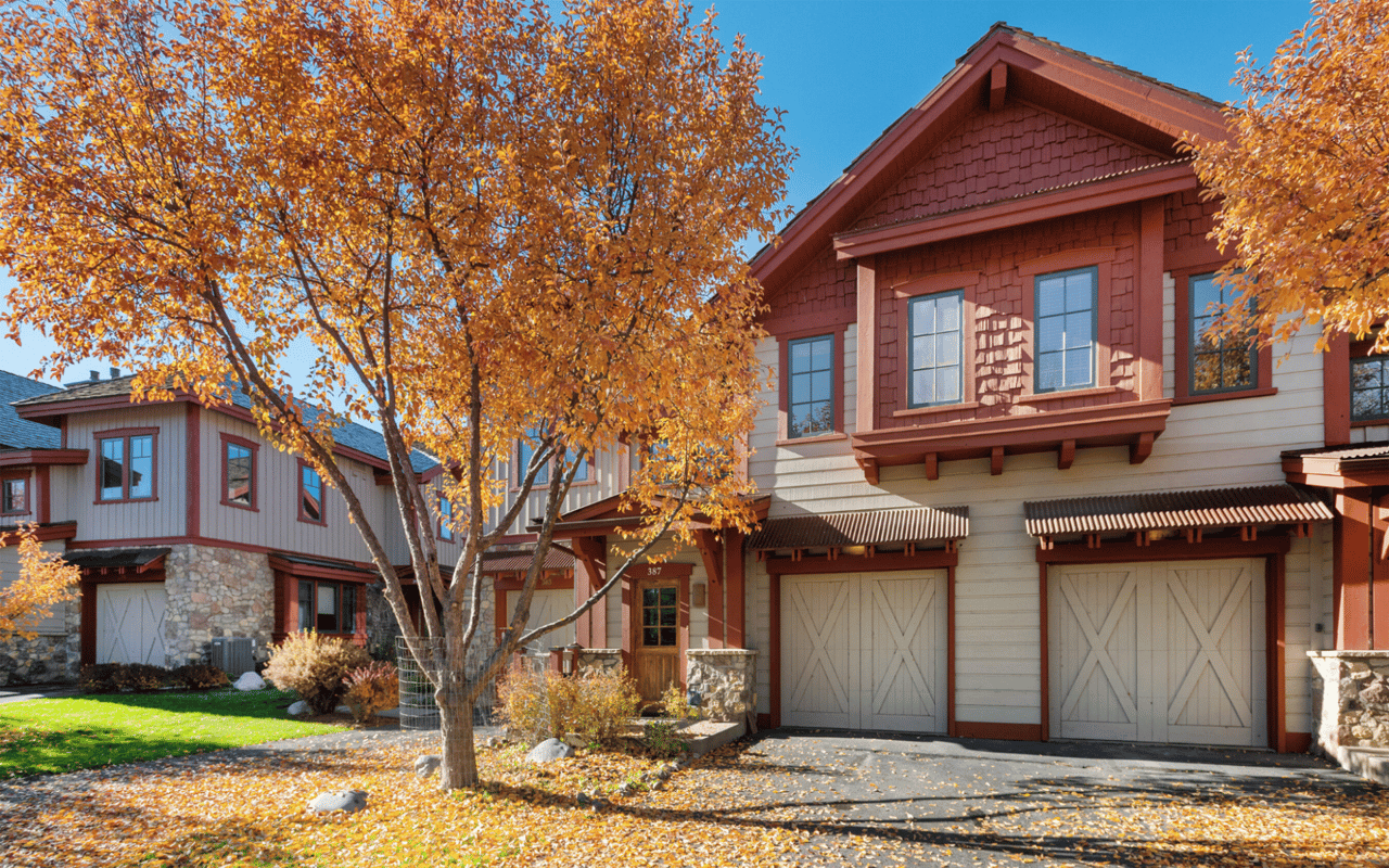 Condos vs. Houses: Pros and Cons of Choosing Condo Living in Carbondale, CO