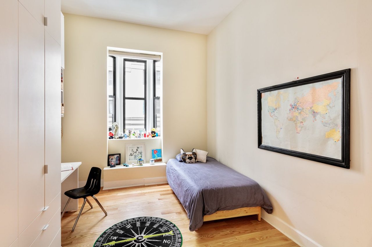 244 Riverside Dr #1D