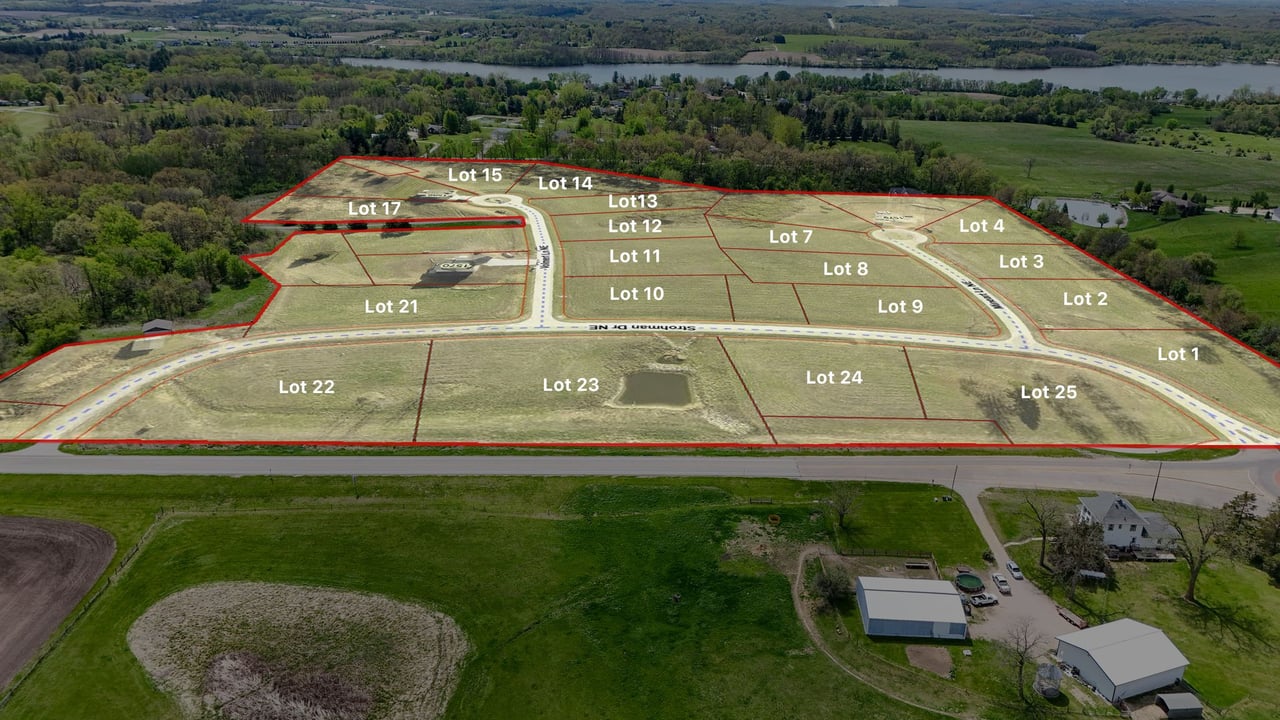 Aerial view of Oak Meadow lots outlined in red, with lot numbers and subdivision roads.