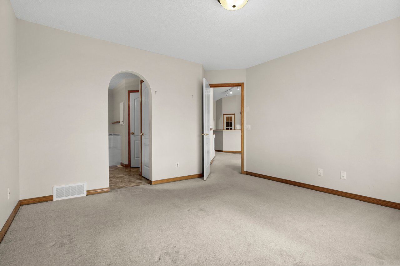 122 Rocky Ridge Villas NW