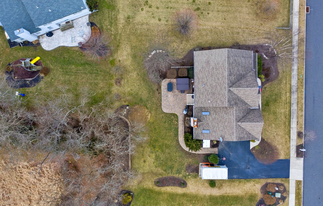 4640 Rolling Ridge Drive