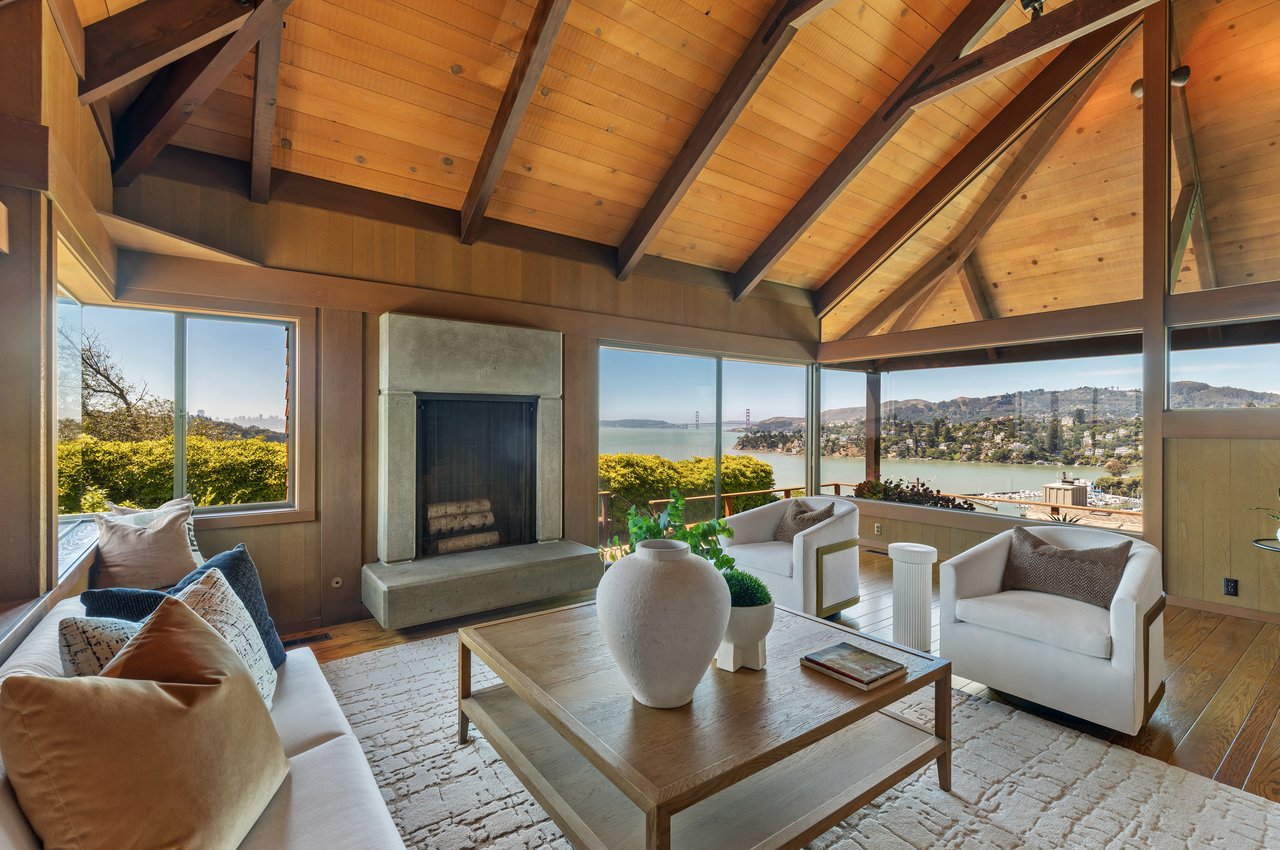 Spectacular Views of the Bay and Golden Gate Bridge